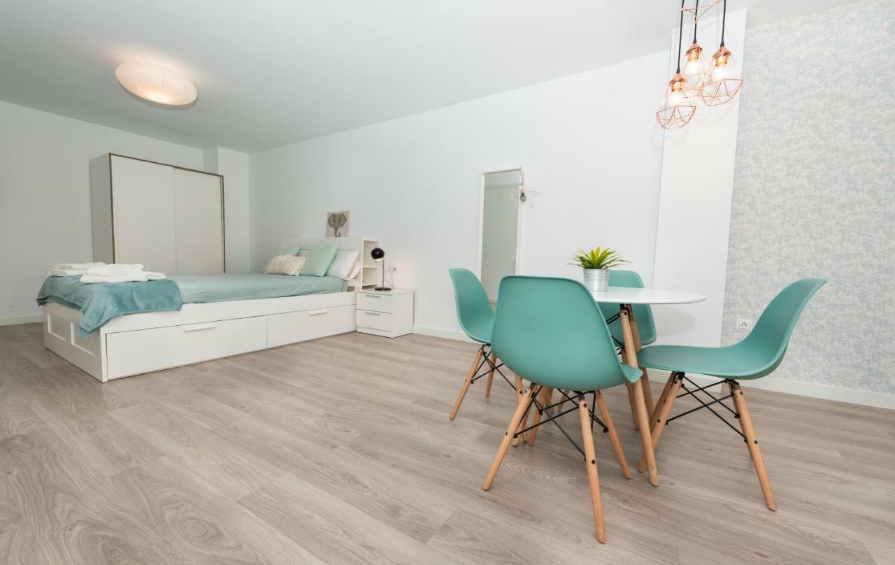 Fantasticos Lofts Malagueta Apartment Malaga Bagian luar foto